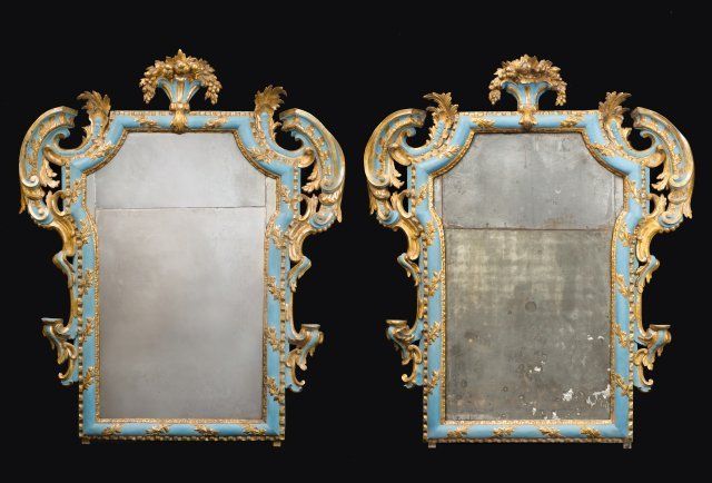 Arte Veneziana del sec. XVIII: coppia di specchiere.