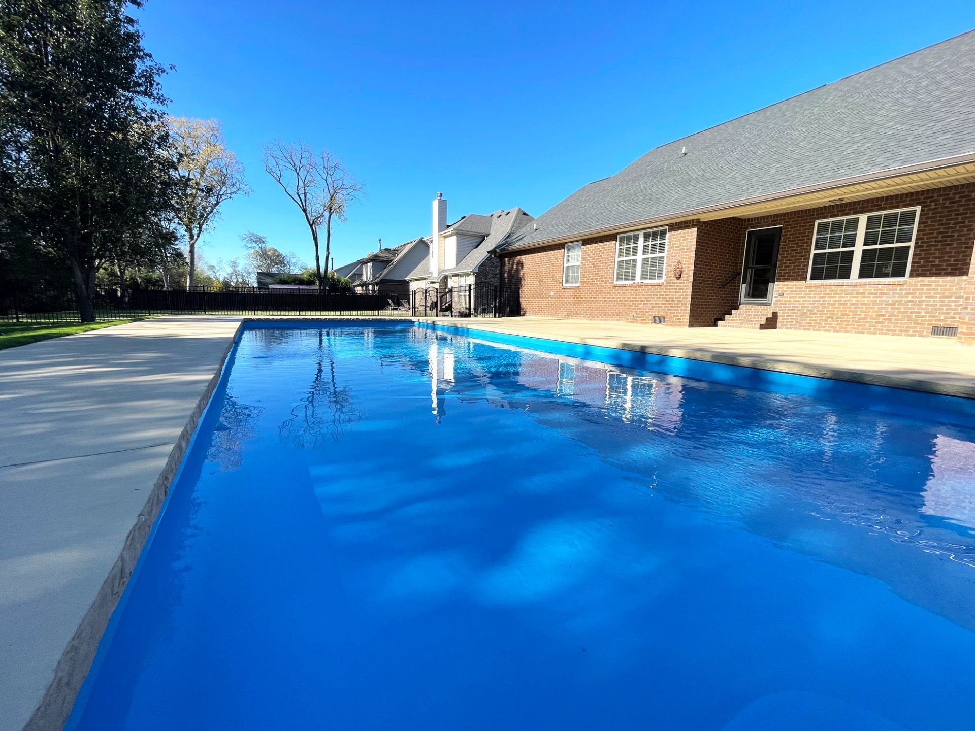 Close-up view of the 16x40 Aspen inground pool built by Majestic Swim in Smyrna, Tennessee.
