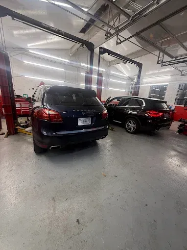 Nutley Street Service Center Garage