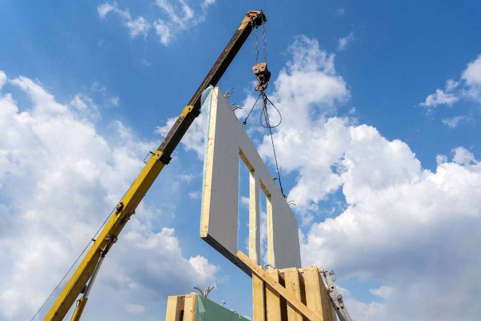 costruzione di casa in legno a Novara