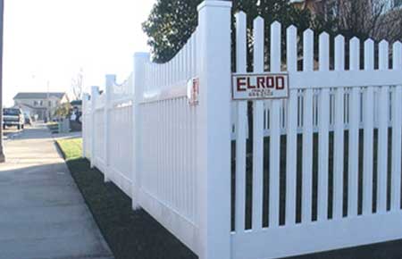 Residential Vinyl Fencing — Riverside, CA — Elrod Fence Co