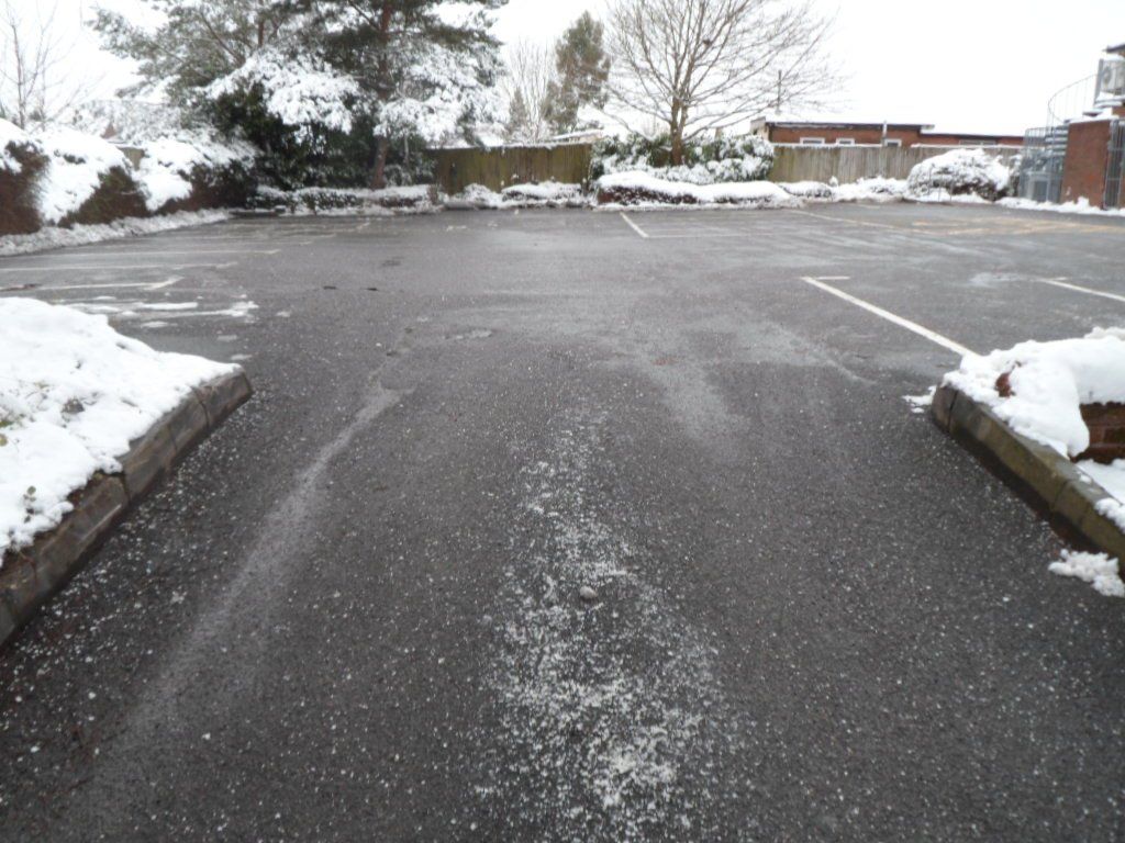 snow clearing on the road