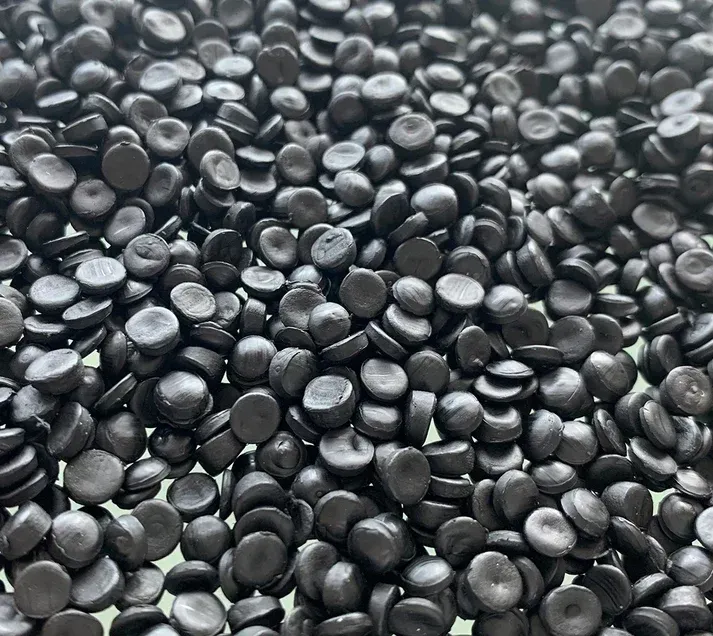Granulés Polyéthylène Haute Densité recyclés noirs en vrac