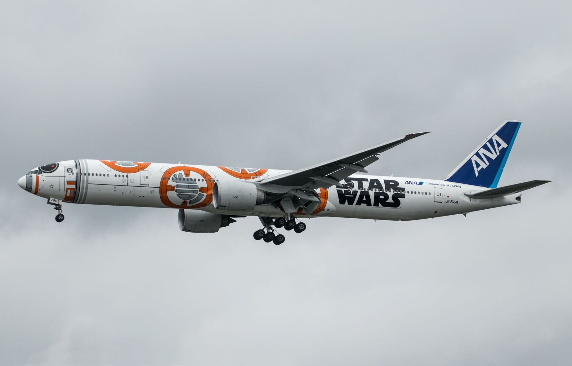 Japan Airliners Tour 2024   ANA Starwars 777 Heathrow 1920w 