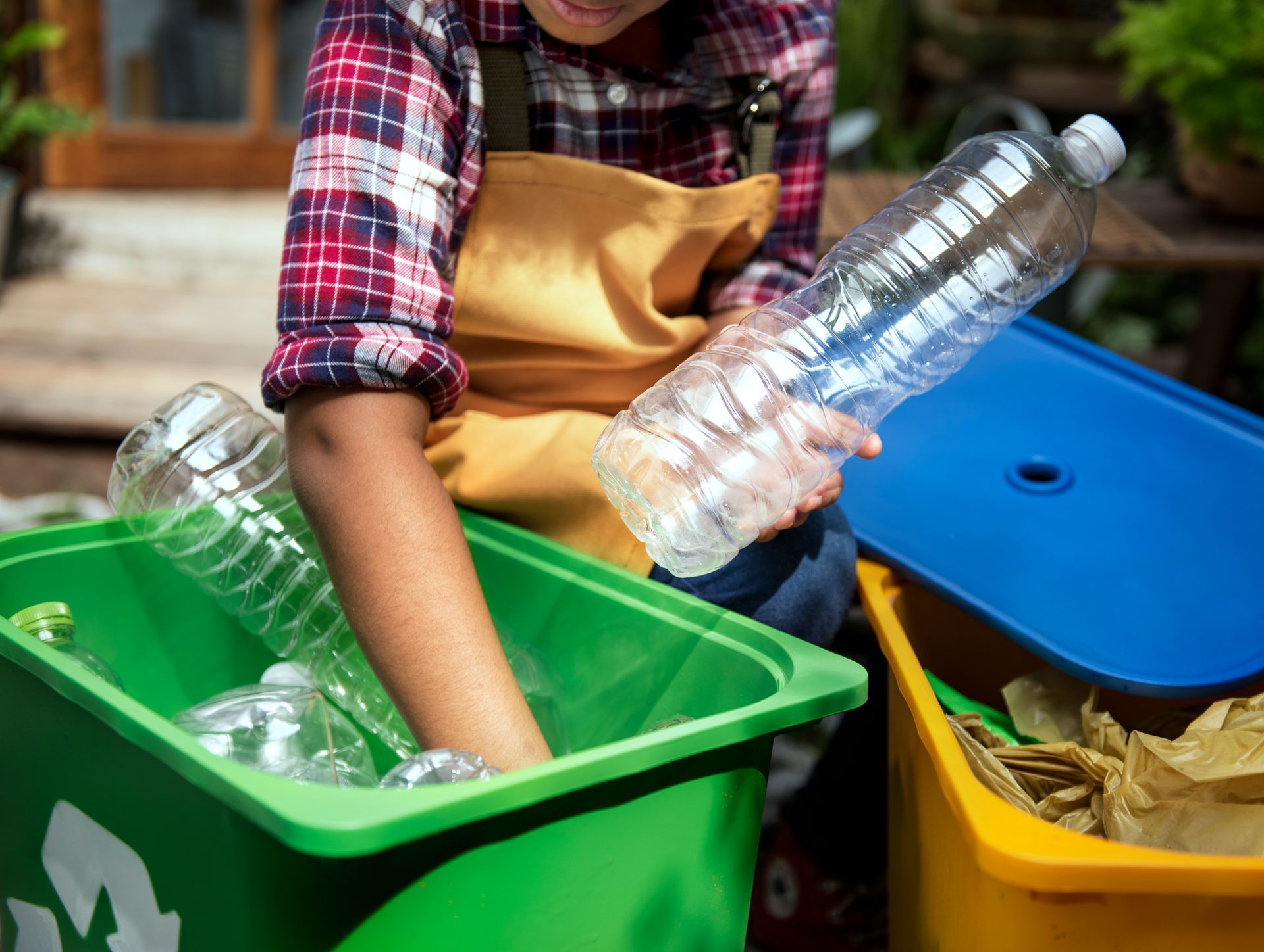 recolección de botellas de plastico para reciclar 