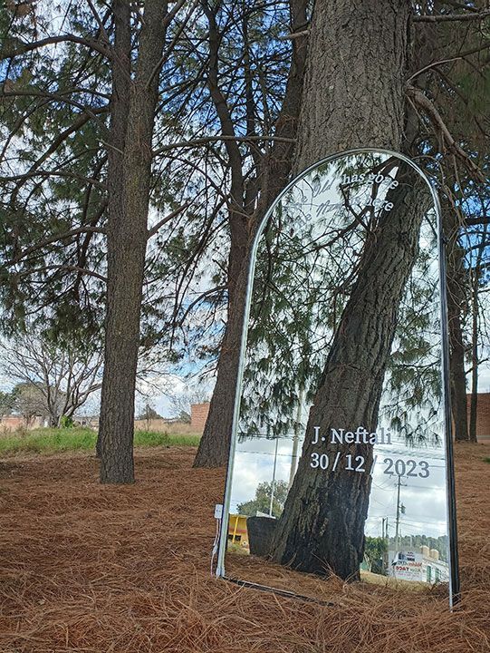 RENT & CELEBRATE - Espejo de bienvenida