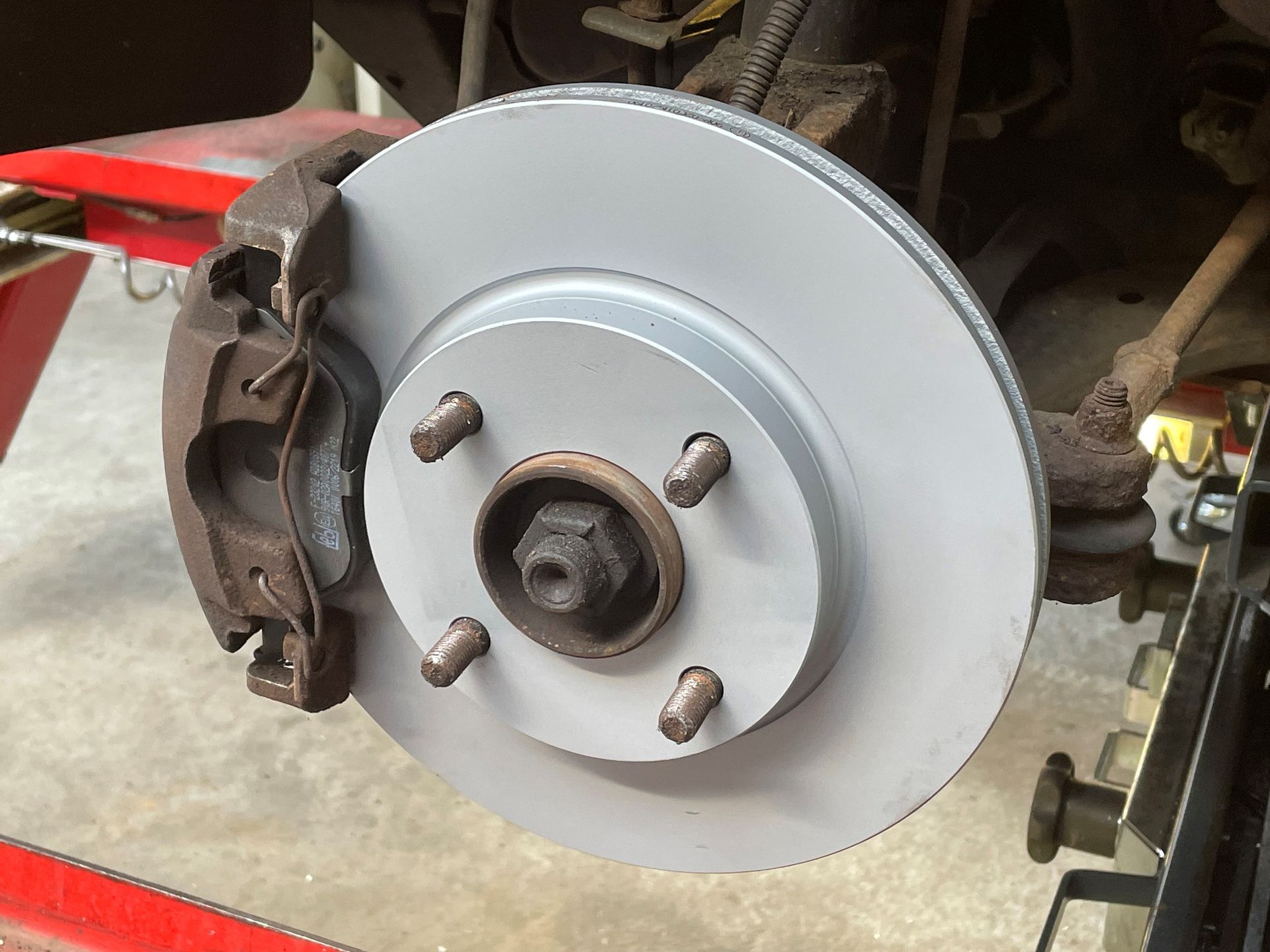 Remschijven vervangen Ford Fiesta