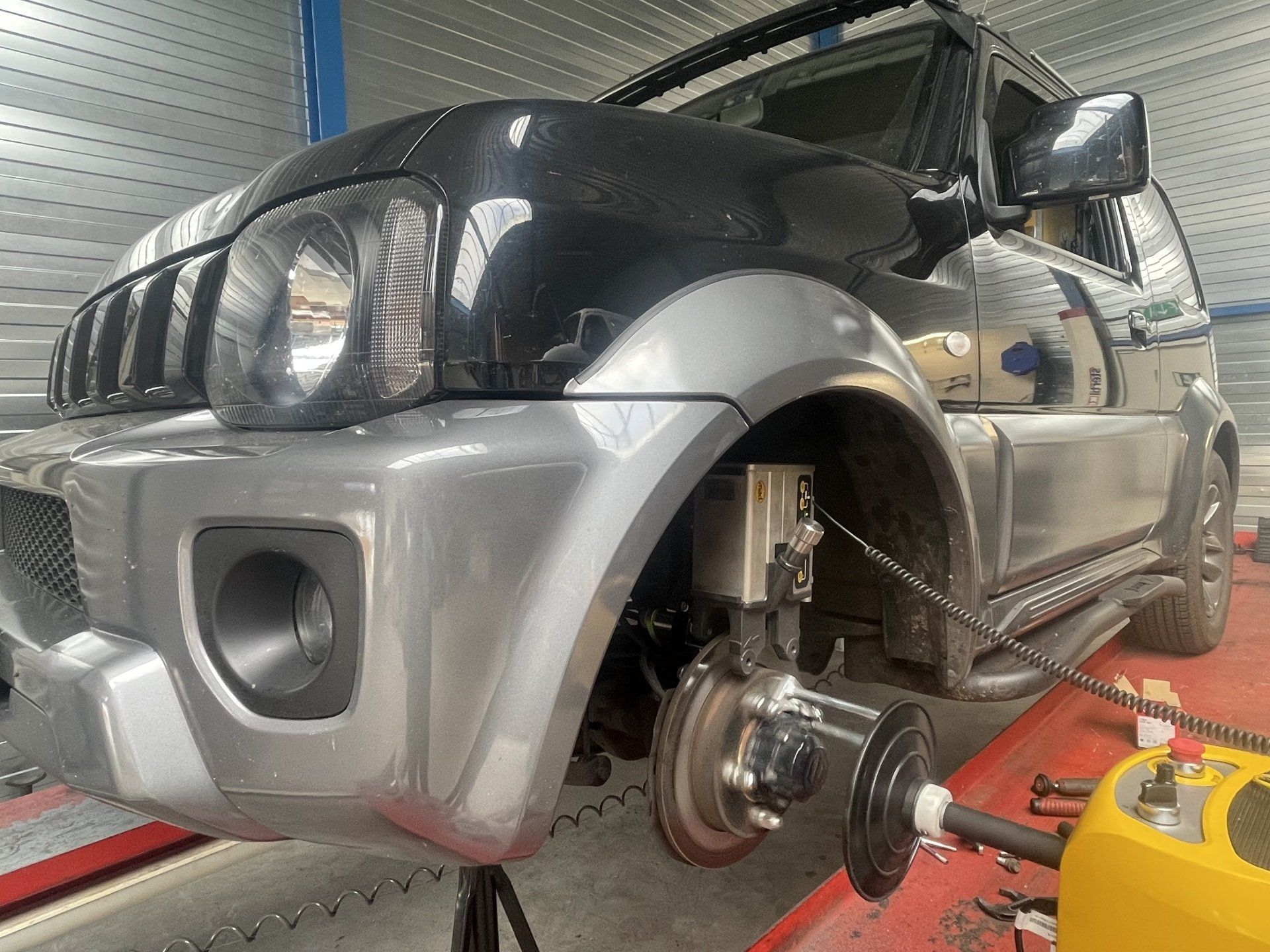 Kromme remschijven Suzuki Jimny