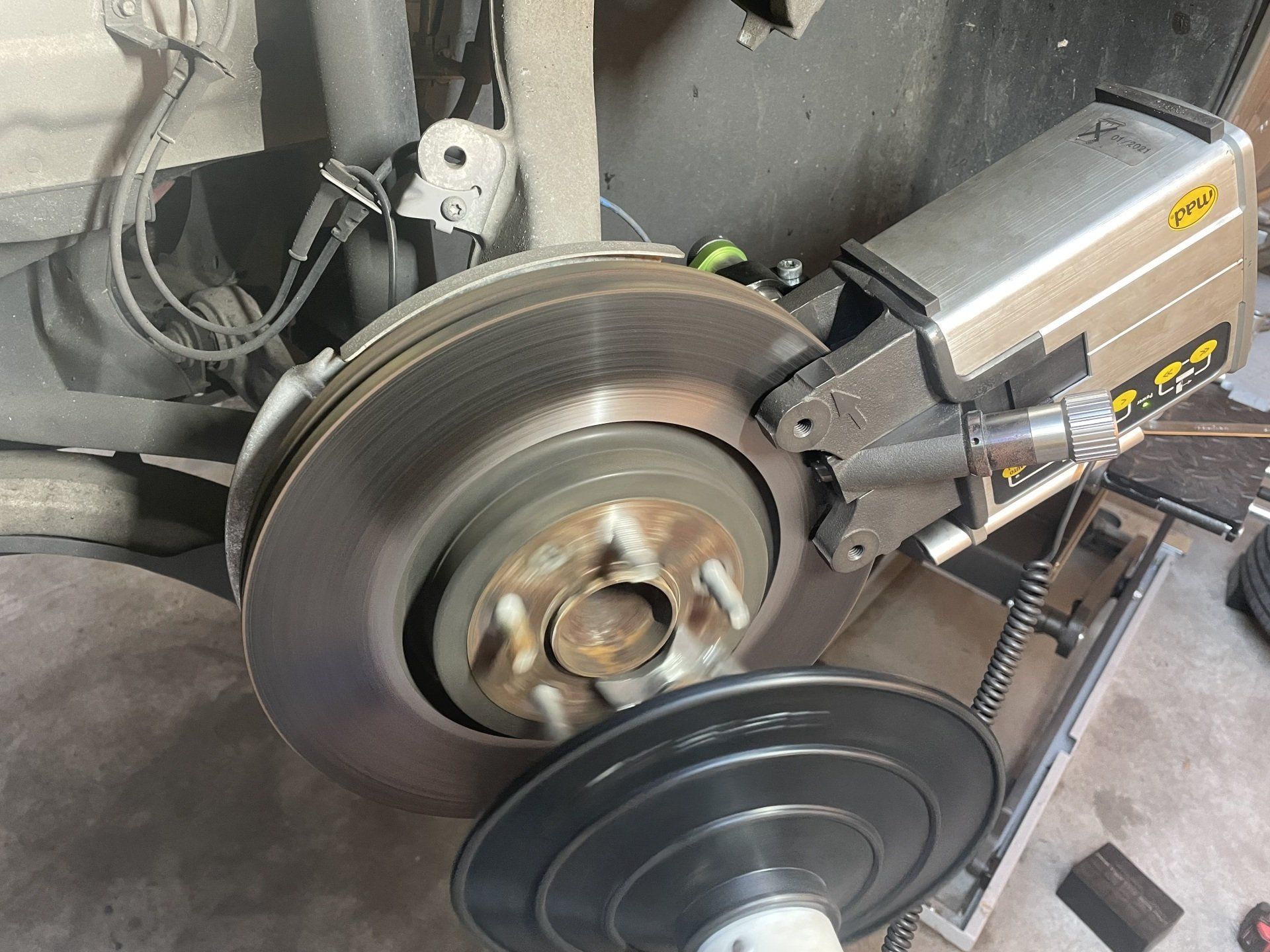 Remschijven afdraaien Jaguar XF 250