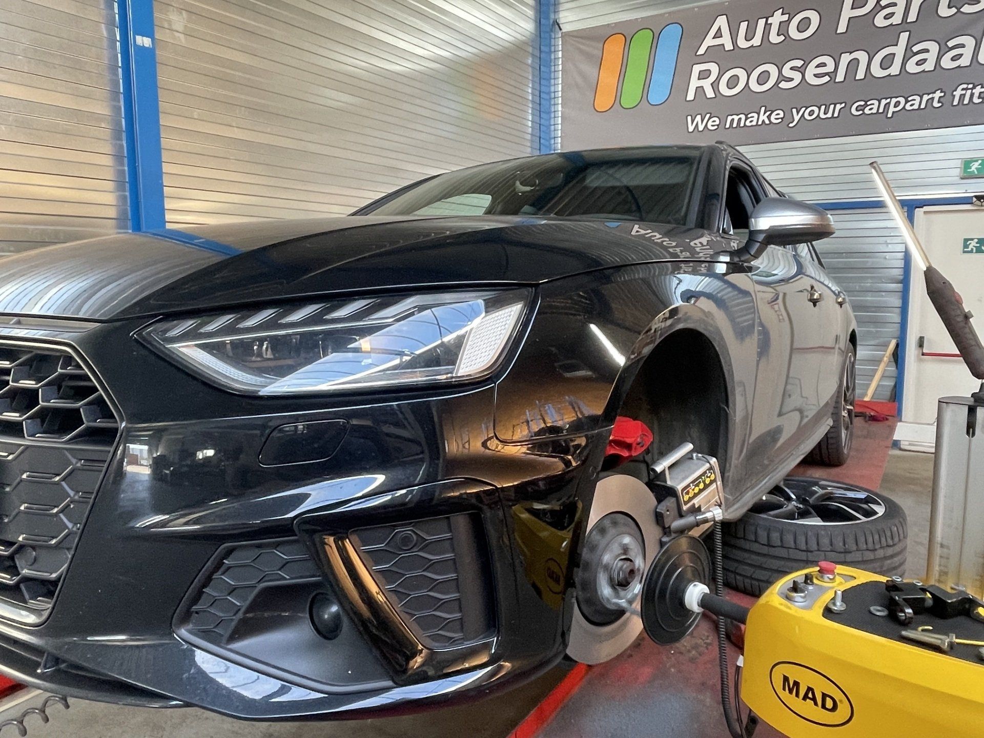 Kromme remschijven Audi S4 Avant B9