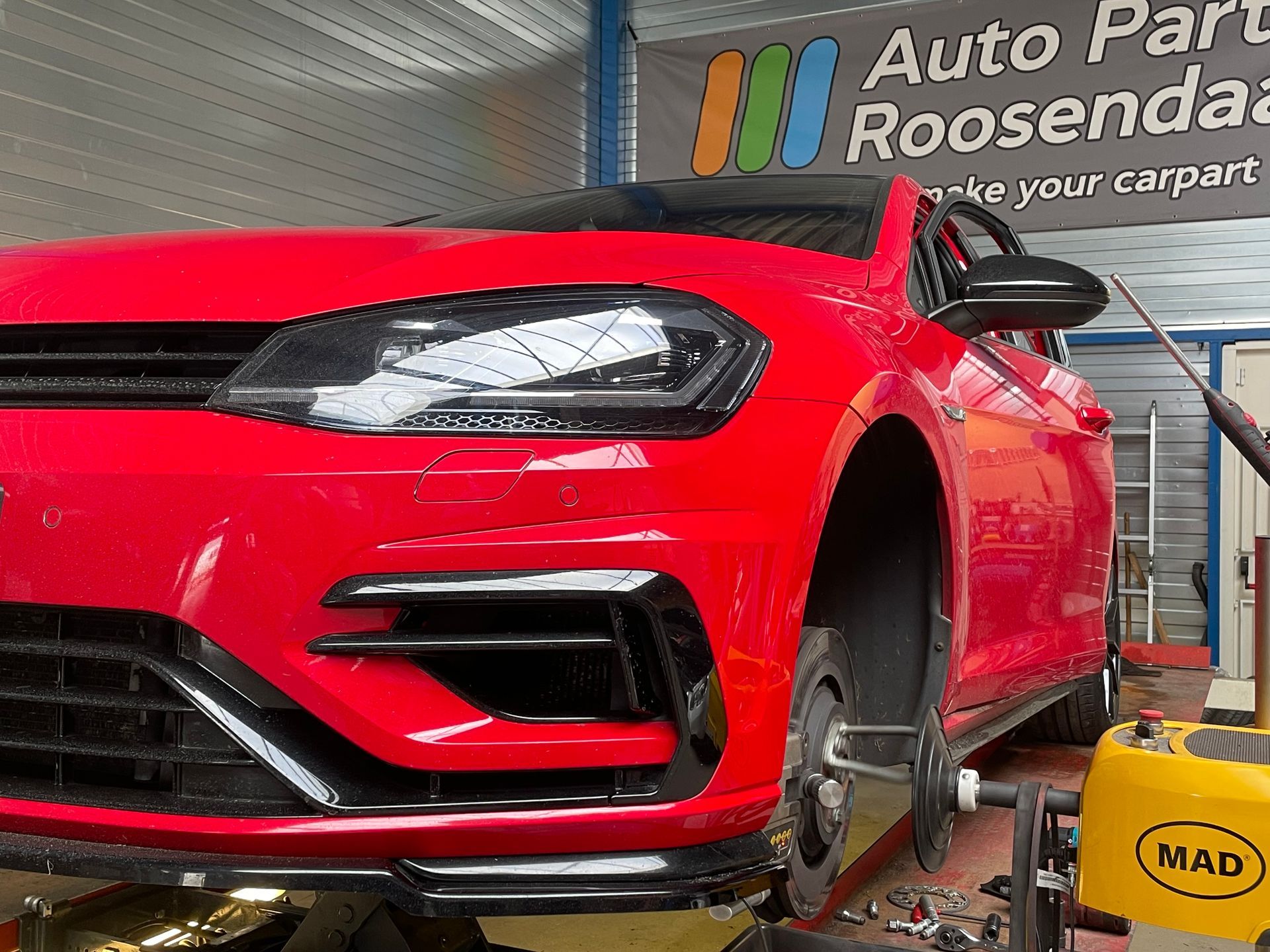 VOLKSWAGEN GOLF VII R KROMME REMSCHIJVEN