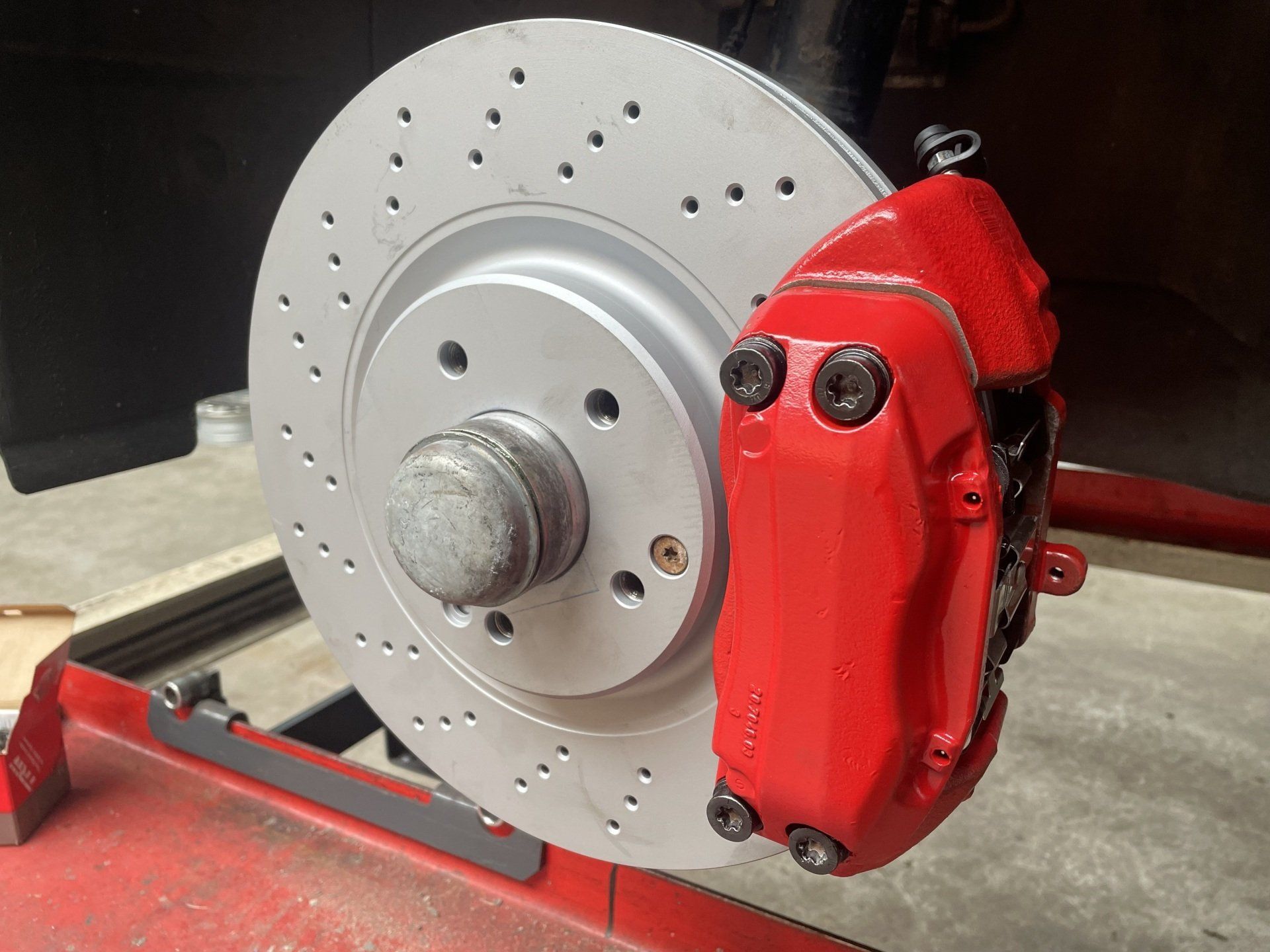 Mercedes C320 nieuwe remschijven