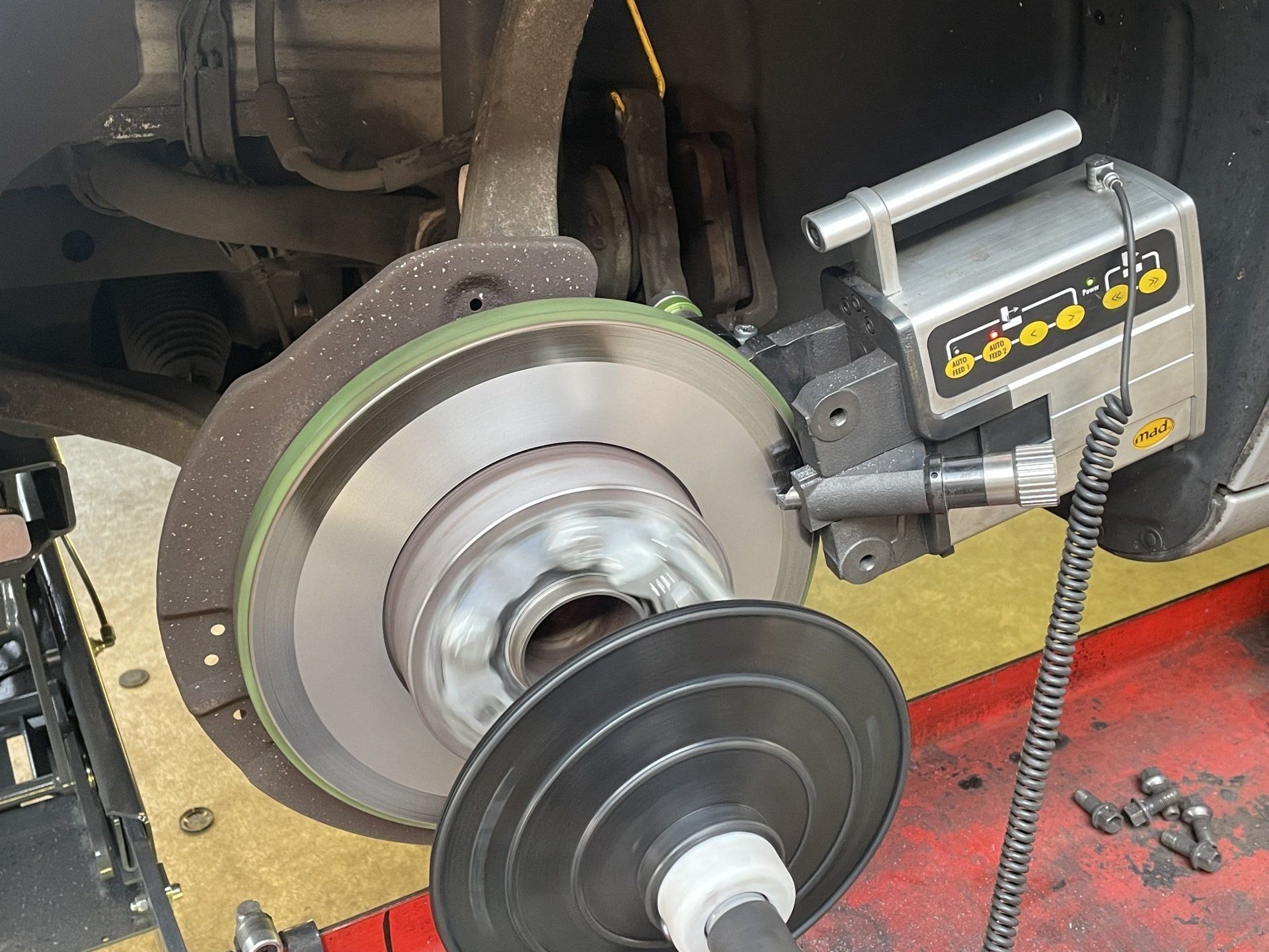 Remschijven afdraaien Mercedes E-Klasse S213