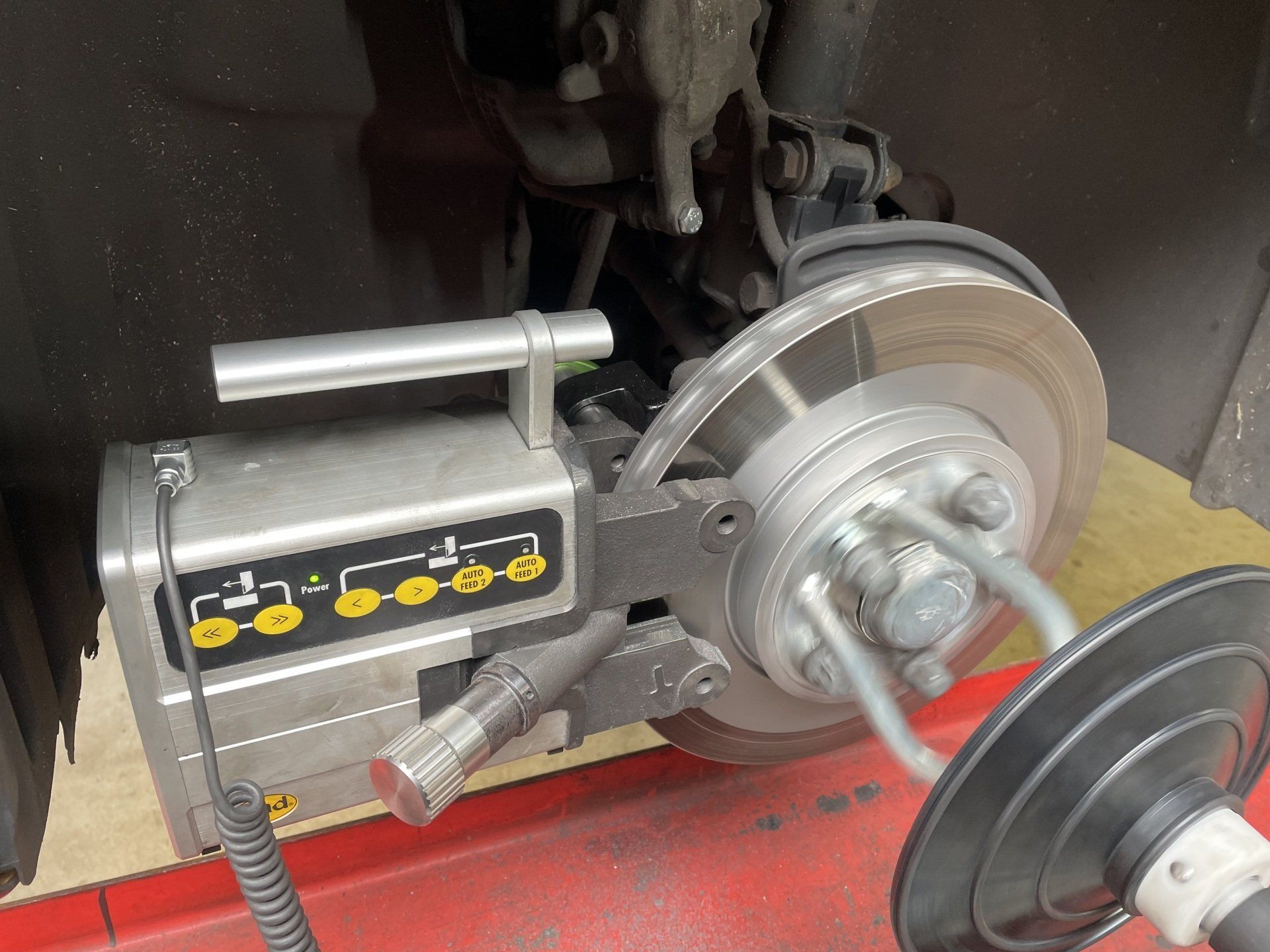 Remschijven afdraaien Mercedes CLA220