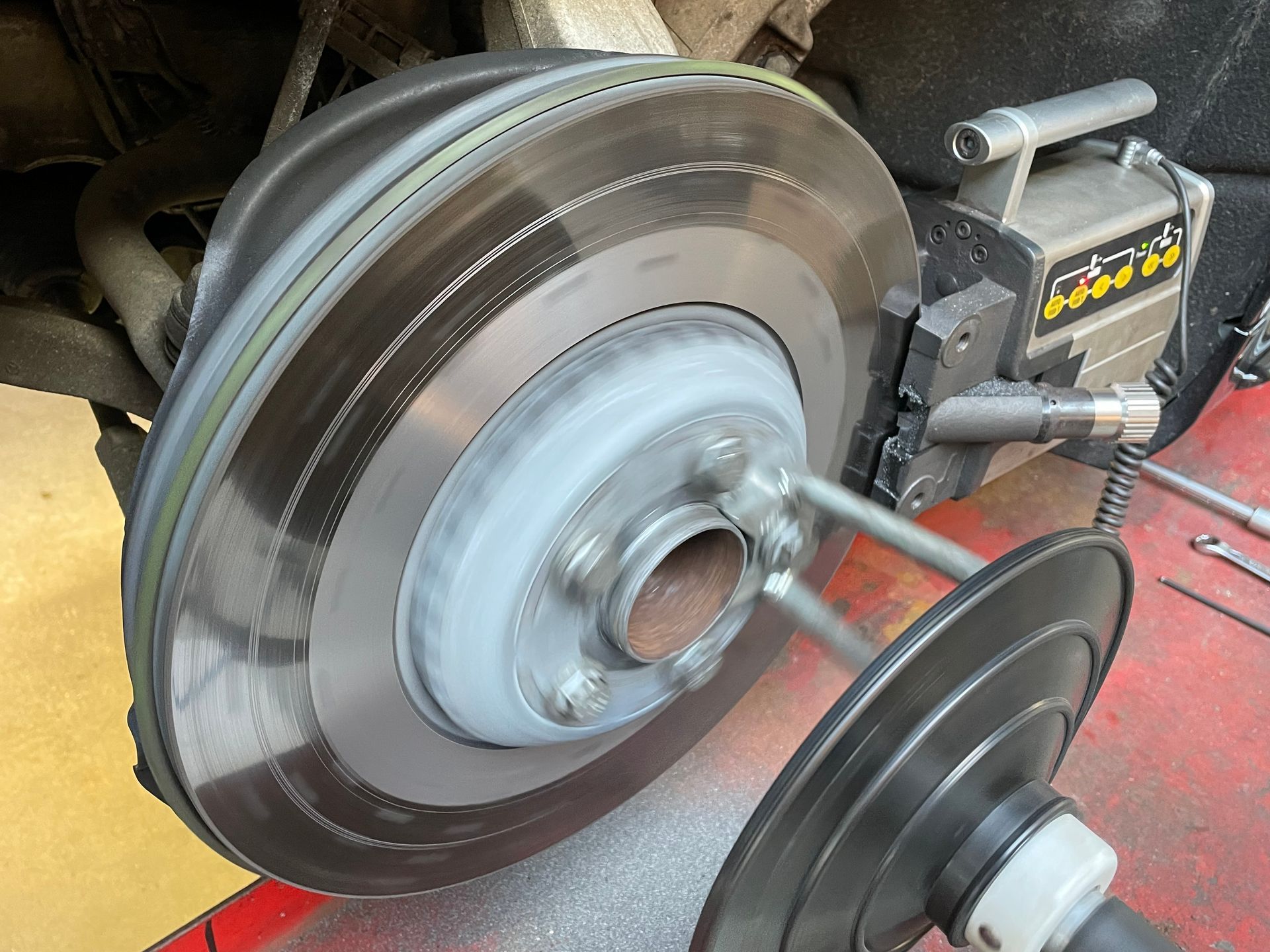 Remschijven afdraaien Mercedes S550 W222