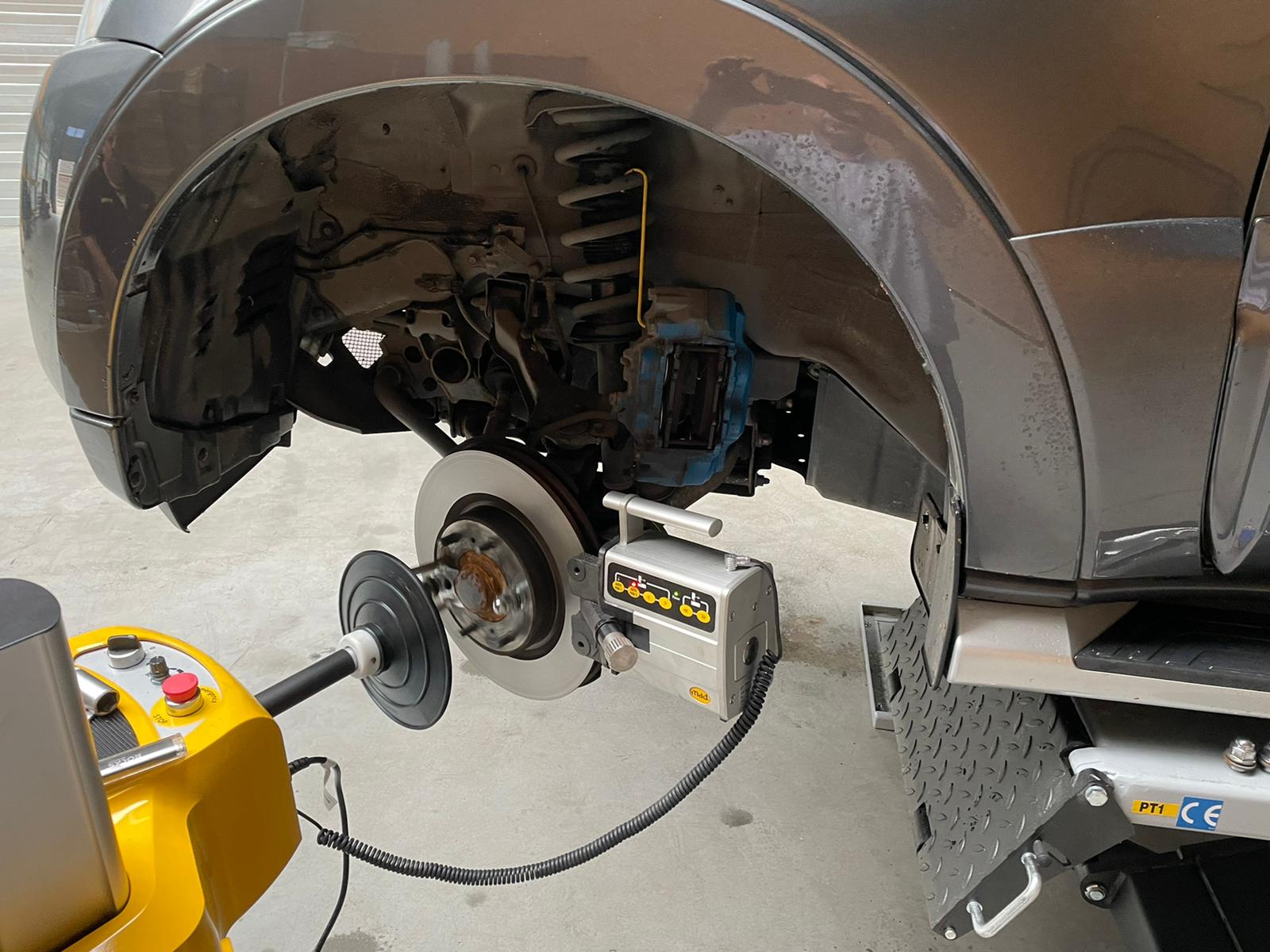 Kromme remschijven Mitsubishi Pajero