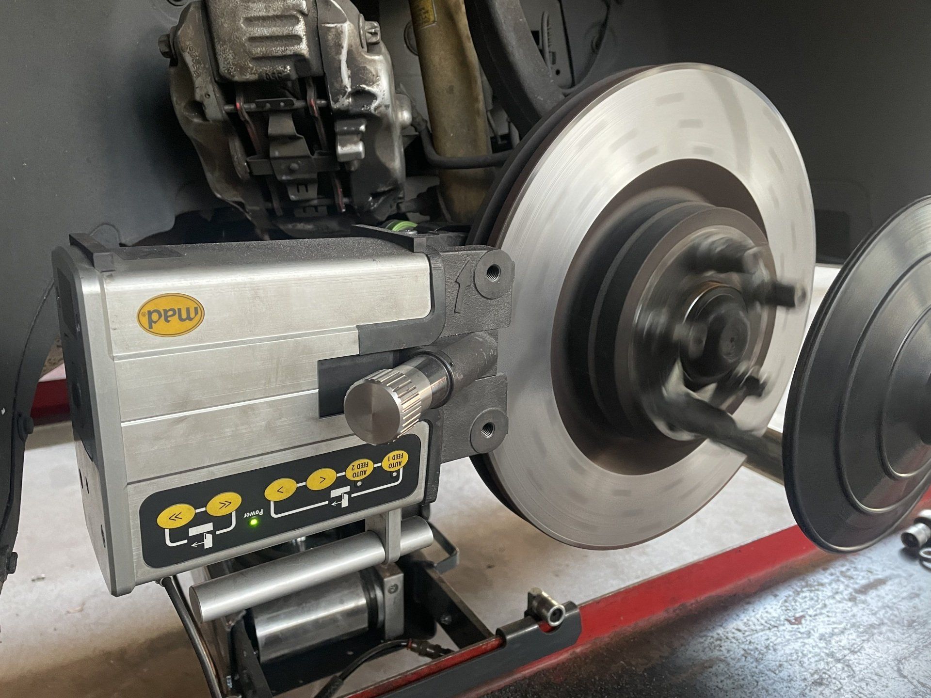 Remschijven afdraaien CHRYSLER 300C