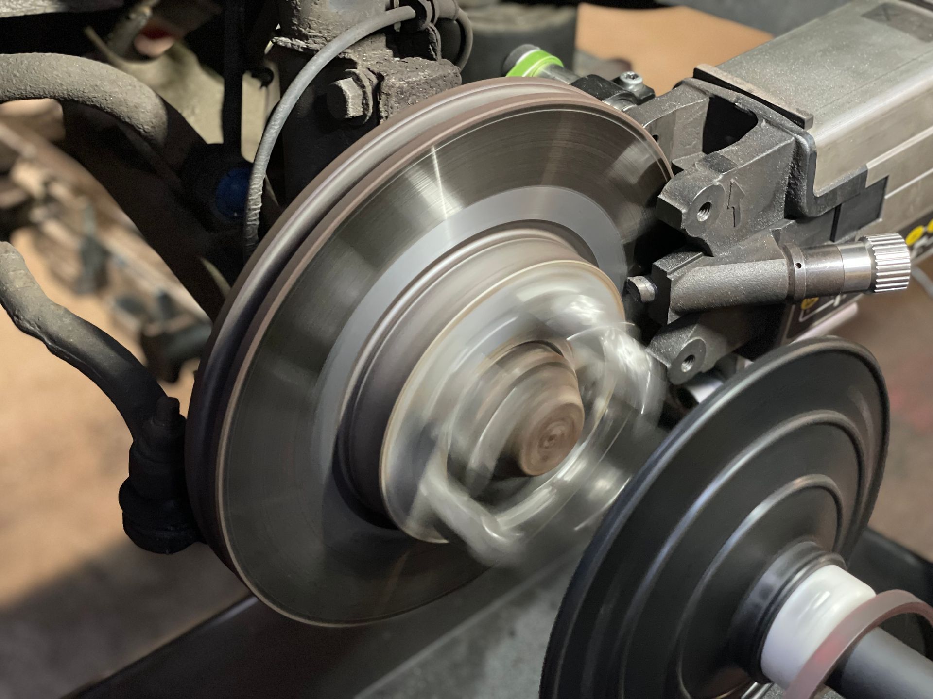 Volvo 960 remschijven afdraaien