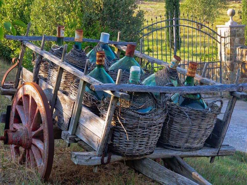 Chianti wijn uit Toscane op een kar