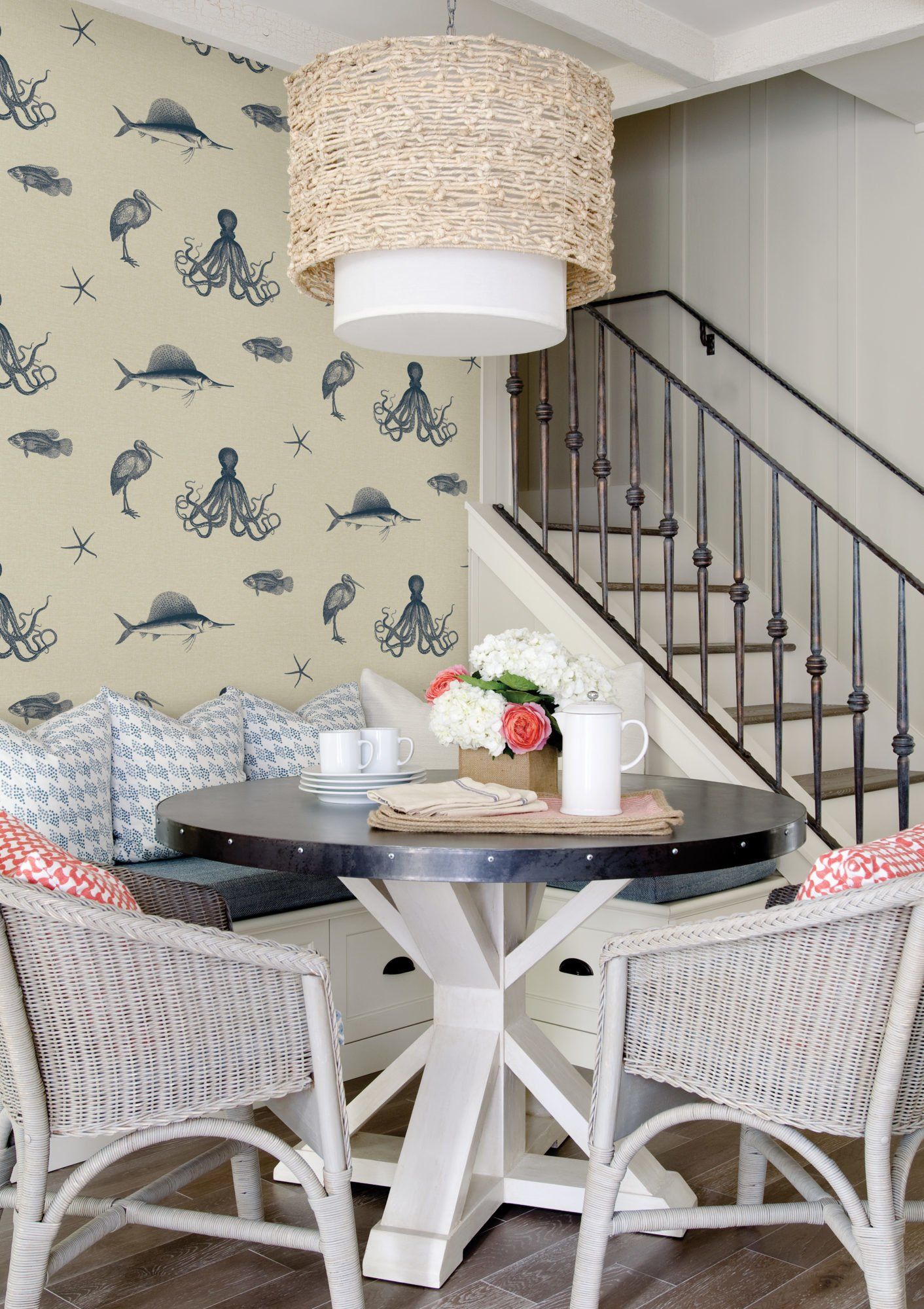 Wallpaper selection at Benjamin Moore