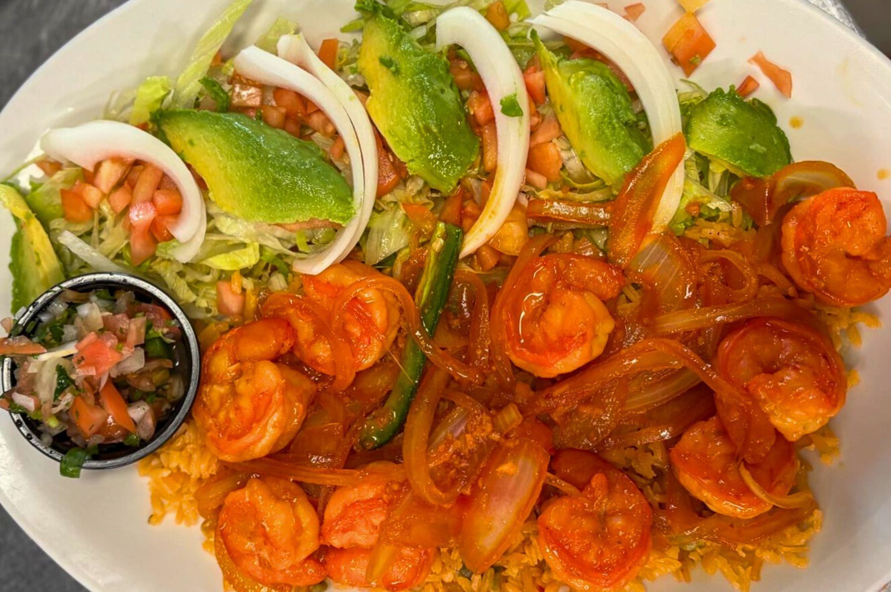 Shrimp ala naranja with rice and vegetables