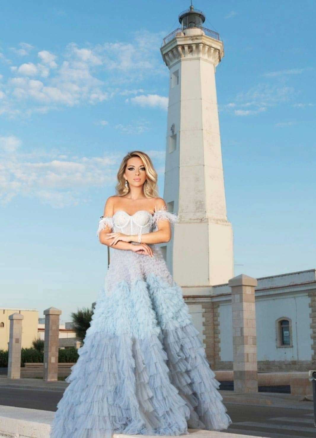 abito da cerimonia azzurro