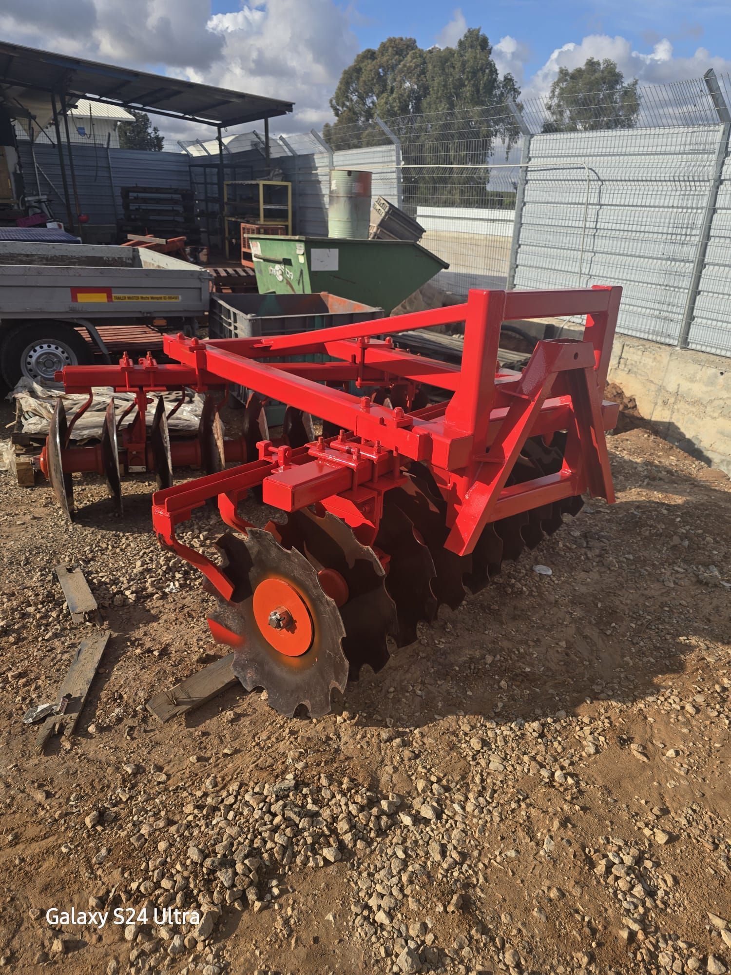 <p class="rteBlock">דיסקוס</p>