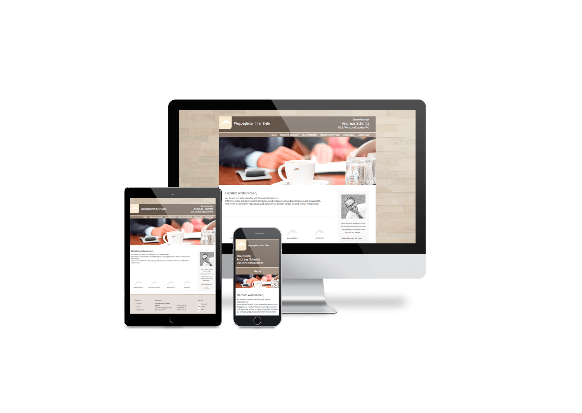 Auf weißem Hintergrund sind ein Computer, ein Tablet und ein Mobiltelefon abgebildet.