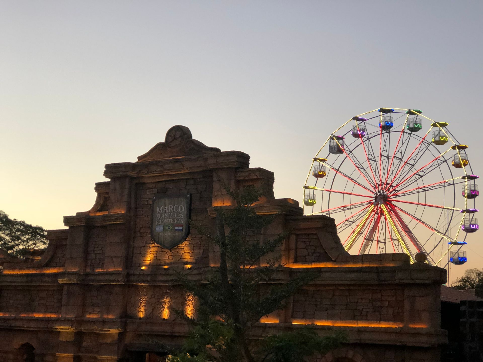 Foz do Iguaçu - Monalisa Palace Hotel