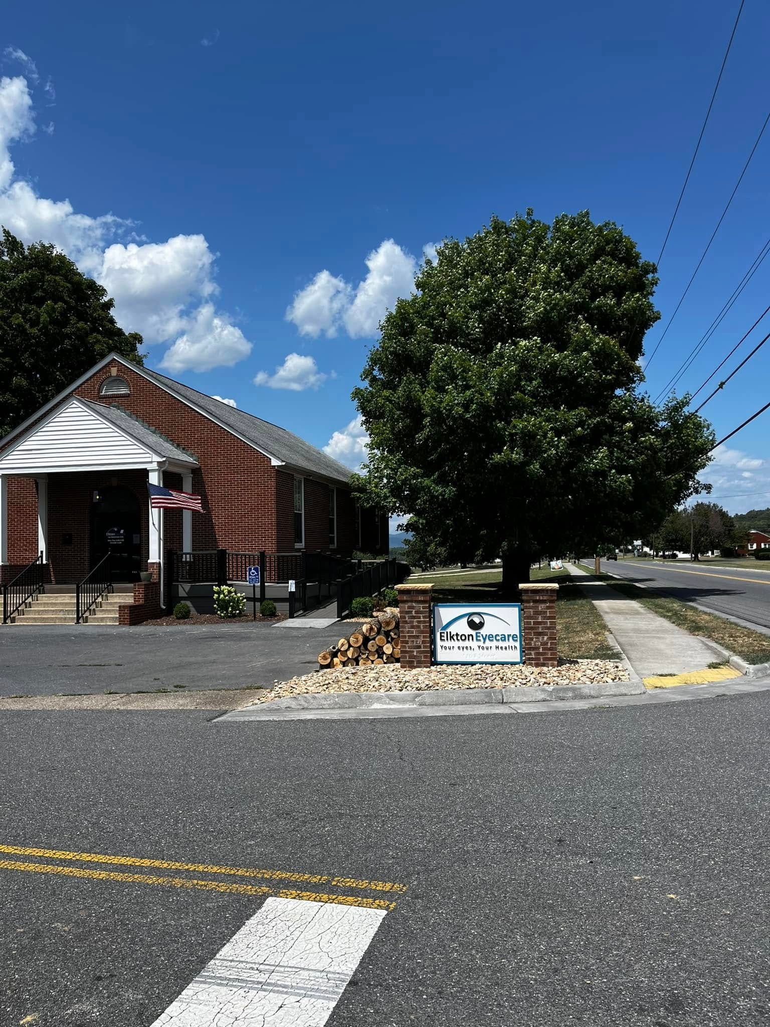 Twisted Timbers Tree Care, Shenandoah, Lexington VA, Buena vista VA, Charlottesville VA, Culpeper VA, Fredericksburg VA, Broadway VA, Grottoes VA, Massanetta Springs VA, Greenville VA, Luray, VA, Elkton, VA, Harrisonburg VA, Jollett VA, Stanley VA, Staunton VA, Comertown VA, Grove Hill VA, New Market VA, Waynesboro VA, Tenth Legion VA, Tree Removal, Tree Removal Company, Tree Removal Near Me, Emergency Tree Removal, Shenandoah Tree Removal, Waynesboro Tree Removal, Charlottesville Tree Removal, Harrisonburg Tree Removal, Lexington Tree Removal, Staunton Tree Removal, Tree Trimming, Shenandoah Tree Trimming, Waynesboro Tree Trimming, Charlottesville Tree Trimming, Harrisonburg Tree Trimming, Lexington Tree Trimming, Staunton Tree Trimming, Stump Grinding, Stump Grinding Near Me, Shenandoah Stump Grinding, Waynesboro Stump Grinding, Charlottesville Stump Grinding, Harrisonburg Stump Grinding, Lexington Stump Grinding, Staunton Stump Grinding, Lot Clearing, Lot Clearing Near Me, Shenandoah Lot Clearing, Waynesboro Lot Clearing, Charlottesville Lot Clearing, Harrisonburg Lot Clearing, Lexington Lot Clearing, Staunton Lot Clearing, Storm Damage Clean Up, Tree Risk Assessments, Tree Health Assessments