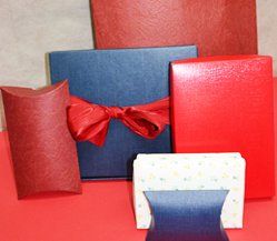 Scatole per regali divari formati e colori