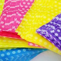 Buste colorate in carta a pois