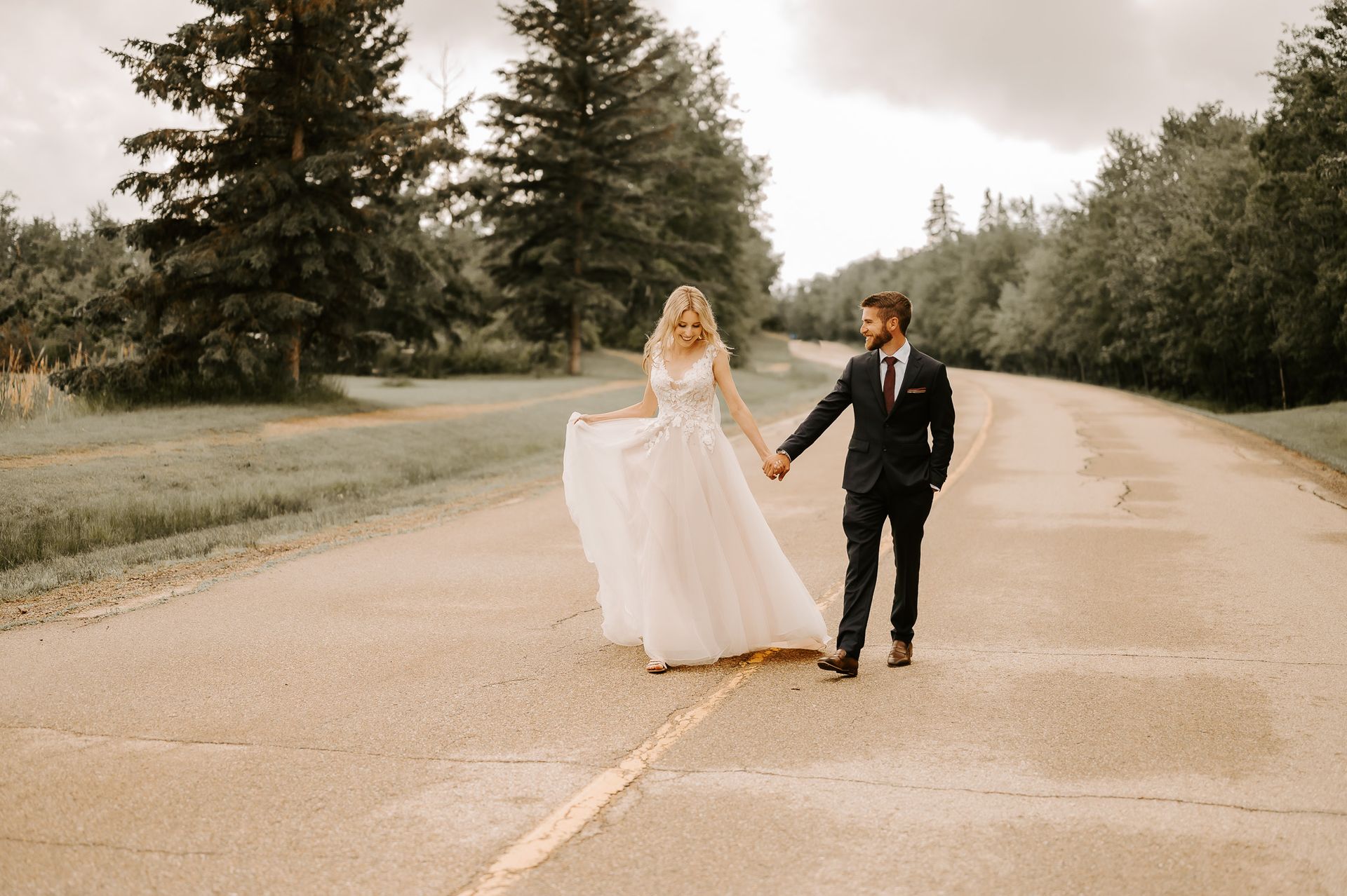 edmonton wedding photography - rustic barn - shayna fearn photography