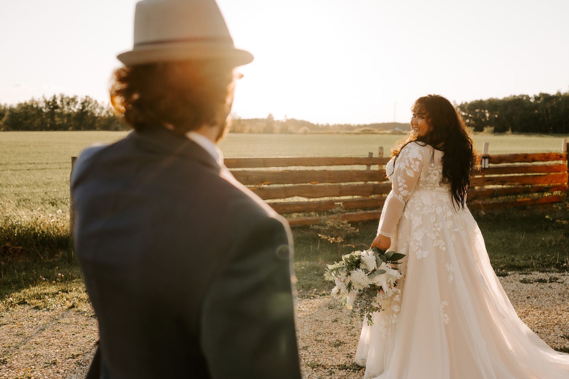 edmonton wedding photography - rustic barn - shayna fearn photography