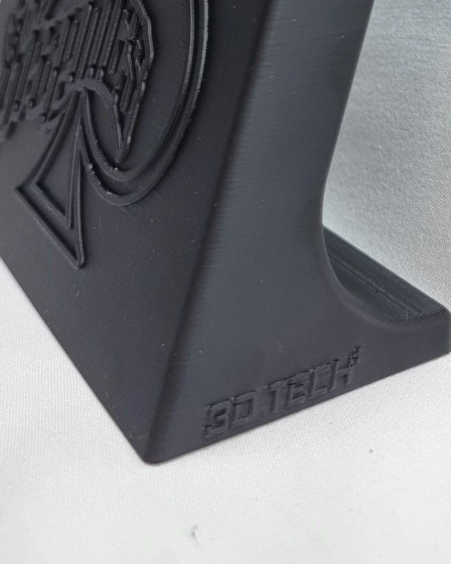 A Close Up of a Black Object on a White Surface — 3D Tech In Coffs Harbour, NSW