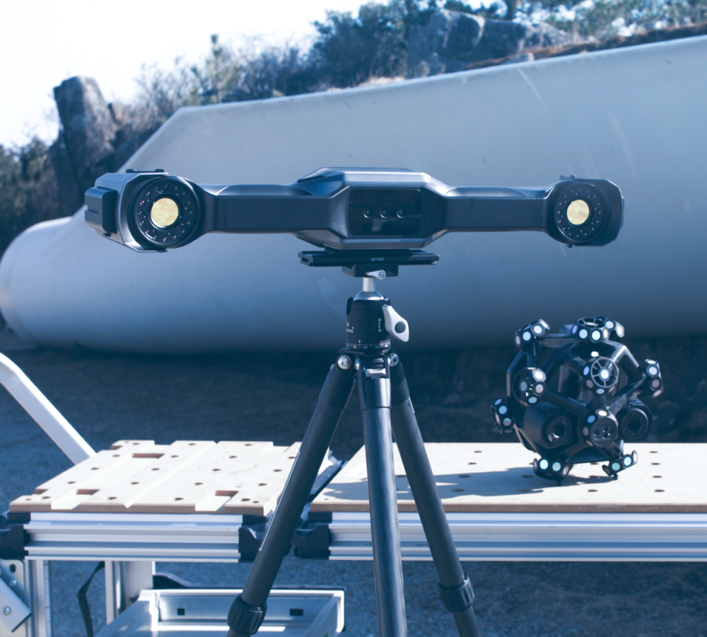 A camera on a tripod is sitting on a table — 3D Tech In Central Coast, NSW