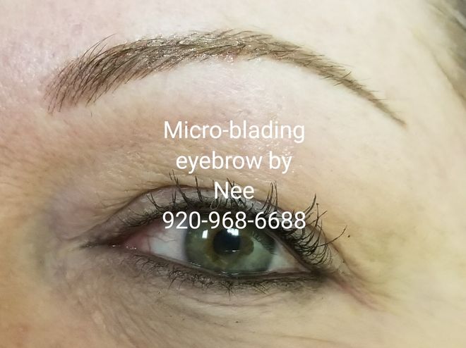 microblading eyebrows - Semi Permanent Makeup