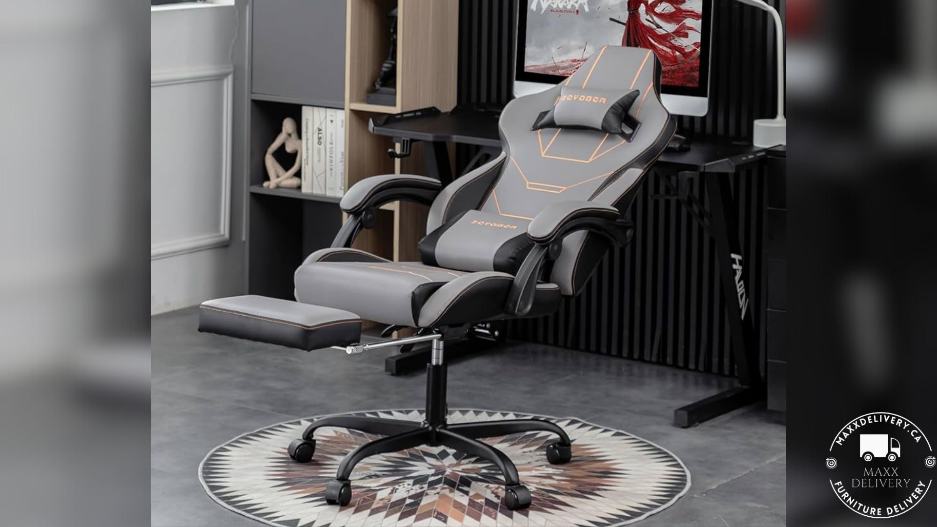 A gray and black gaming chair is sitting on a rug in a room.