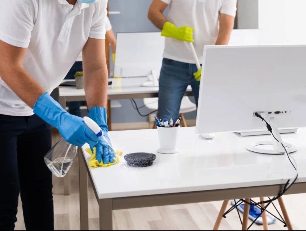 Squeaky Cleaners Nottingham cleaning an office in Hucknall