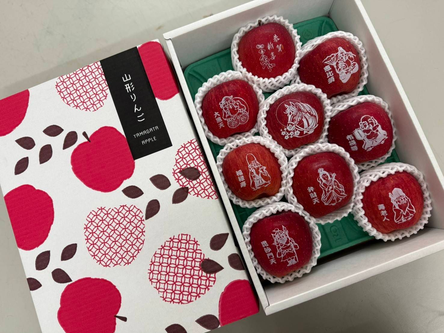 日本空運-山形文字祝福蘋果