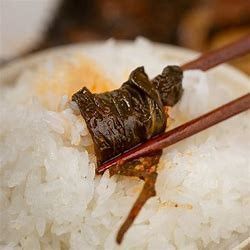 韓國芝麻葉紫蘇葉罐頭(辣)