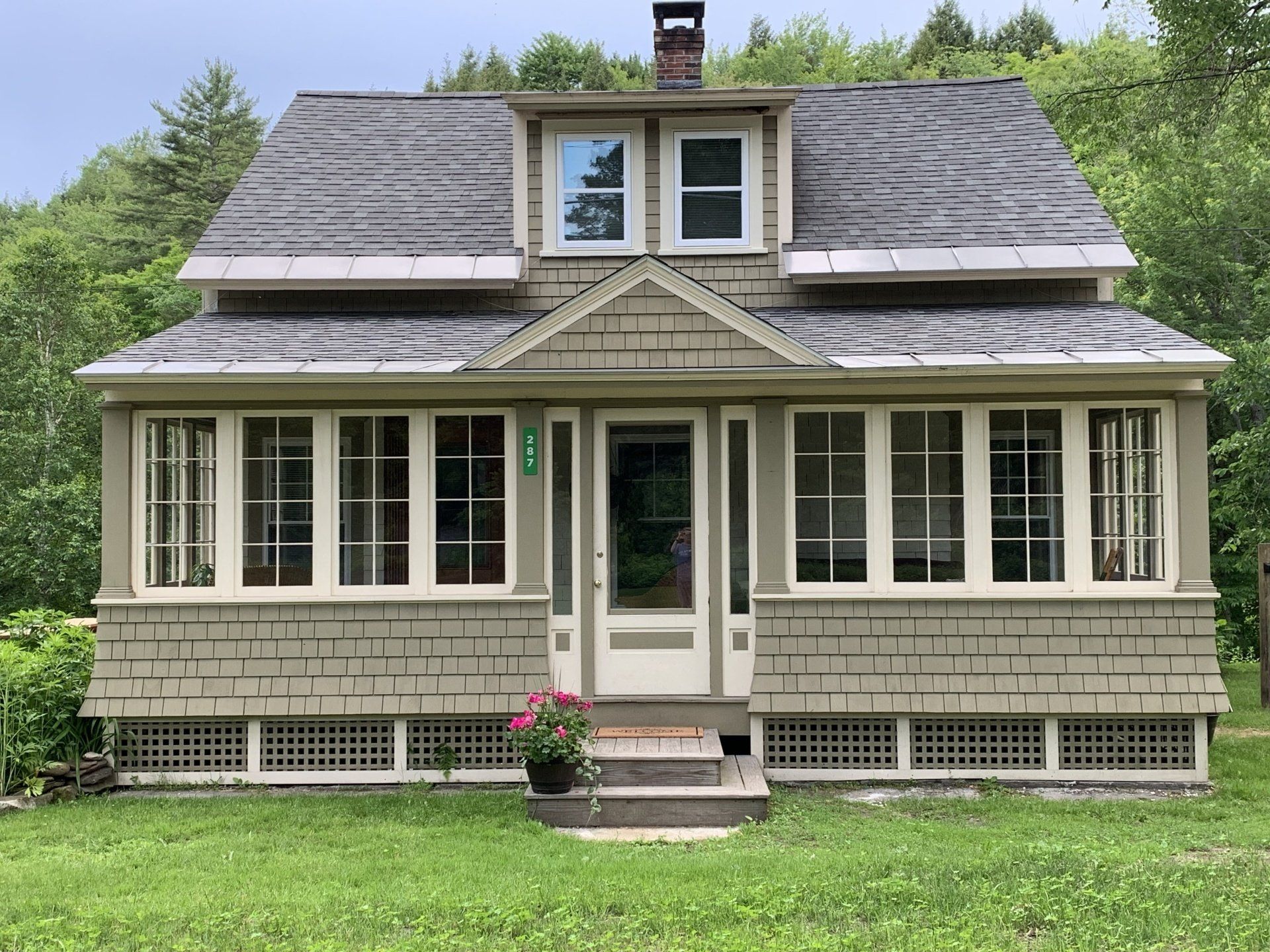 The Riverside Cottage rental in East Burke, VT