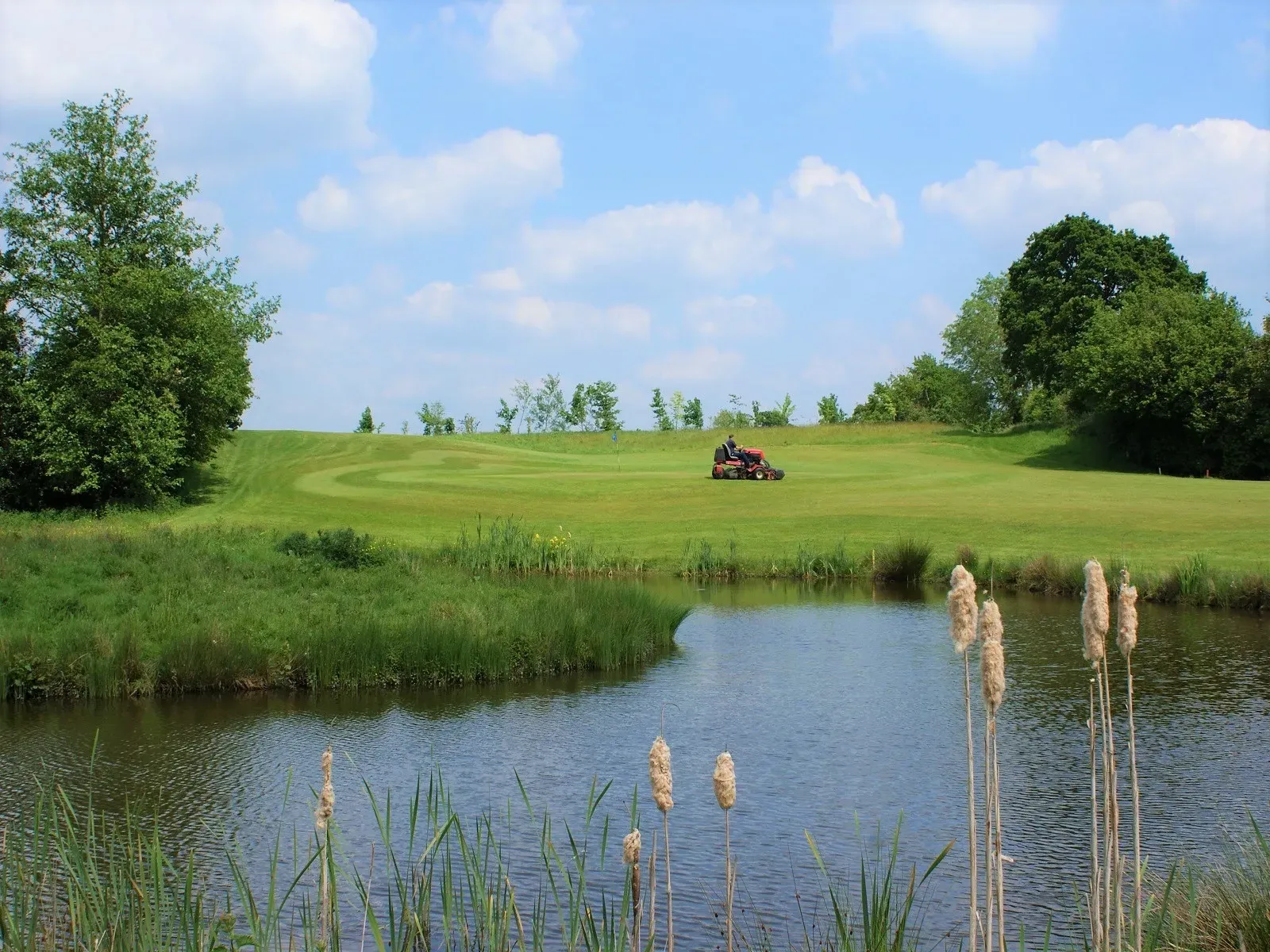 New lake created on golf course