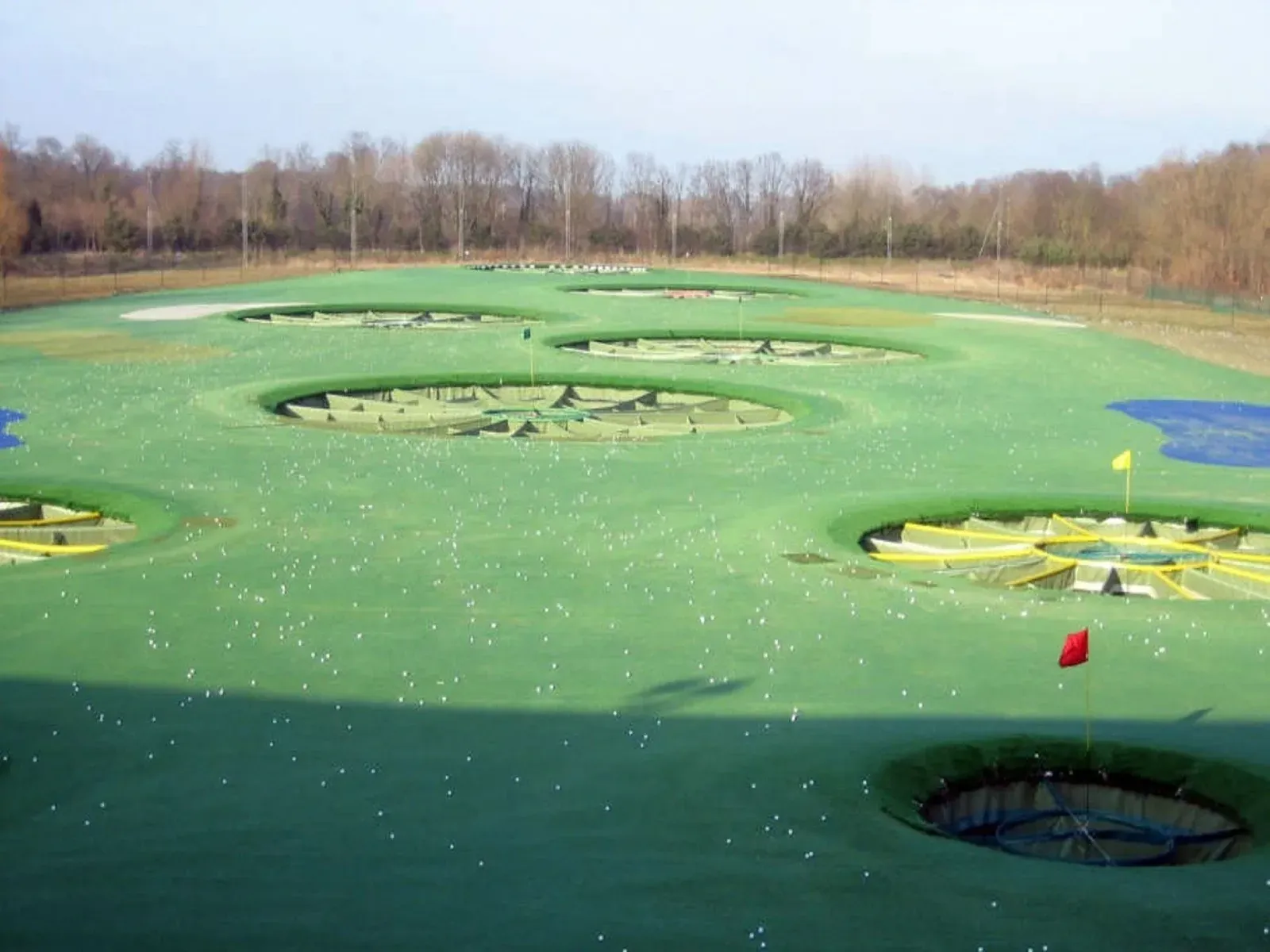 topgolf driving range outfield