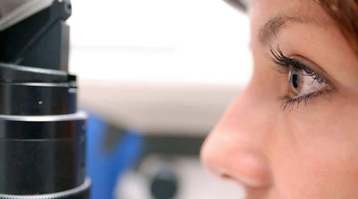 CONSULTORIO OFTALMOLÓGICO DRA. JULIA CALDERÓN AGUILAR