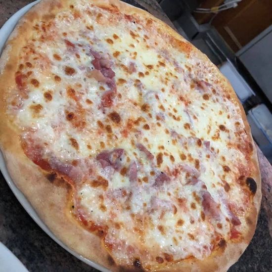 pizza con prosciutto