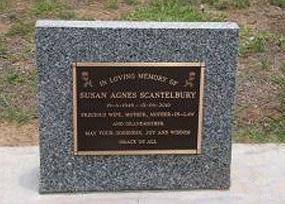 injune light granite with bronze plaque