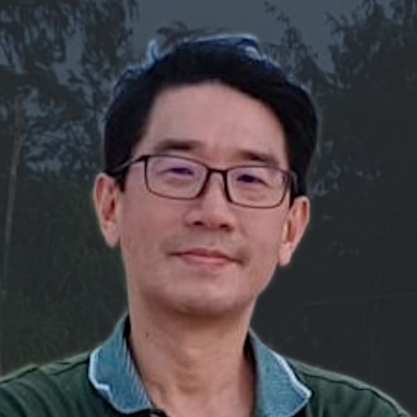 Simple Coach Mr Adrian Song