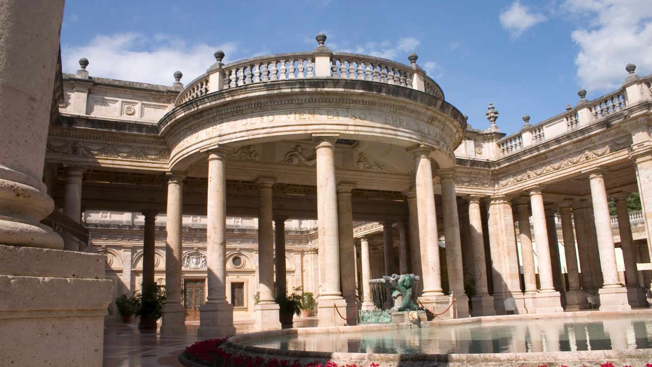 Explore Italy Montecatini: things to do, local treats, cable cars & curated tours