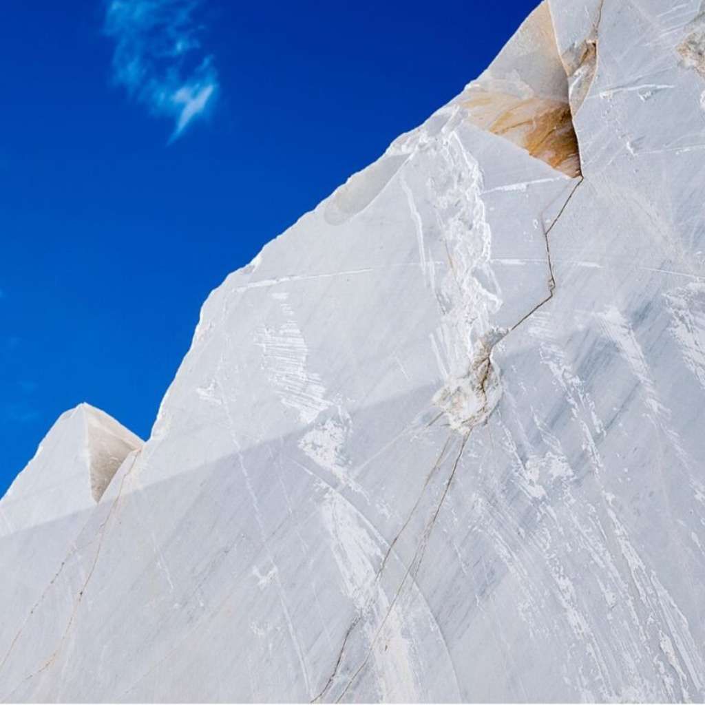 Tuscany Daily Tours Carrara
